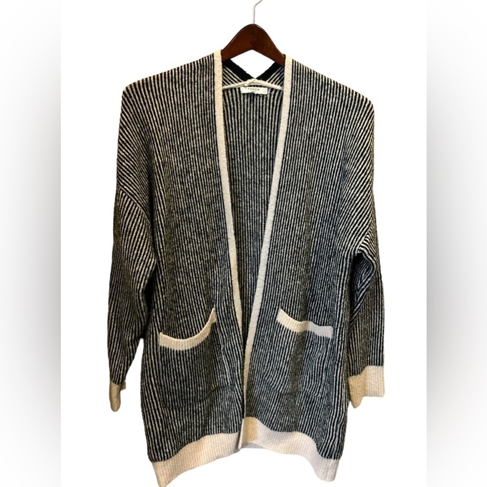 FRNCH long open front black and white/cream sweater